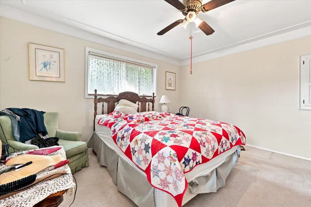 27445 Buckingham Street Livonia City, MI 48154