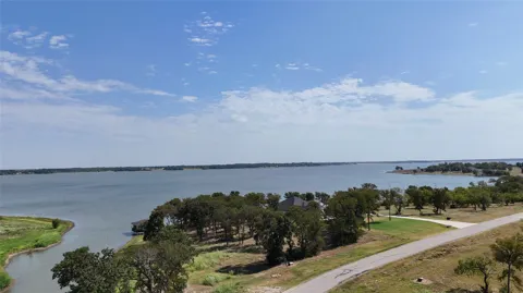 Diamond Point Drive