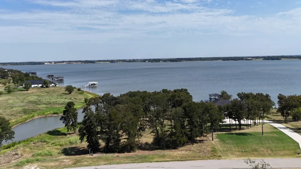 Diamond Point Drive Corsicana, TX 75109
