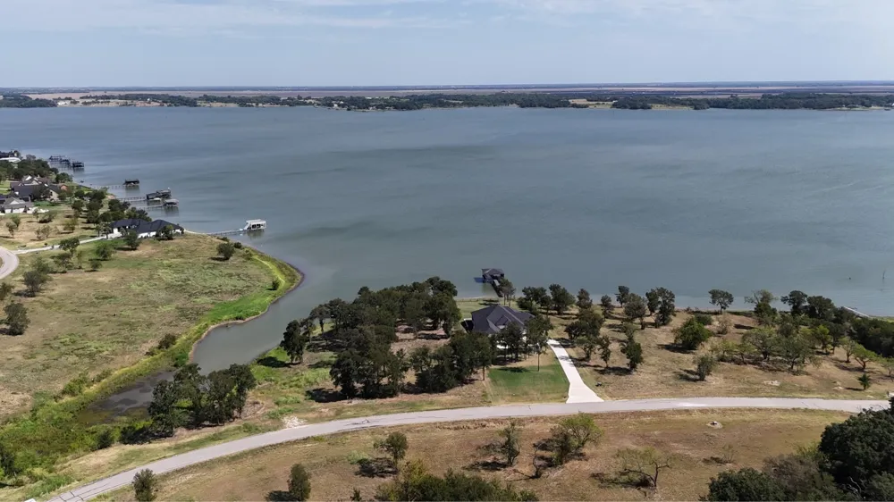 Diamond Point Drive Corsicana, TX 75109