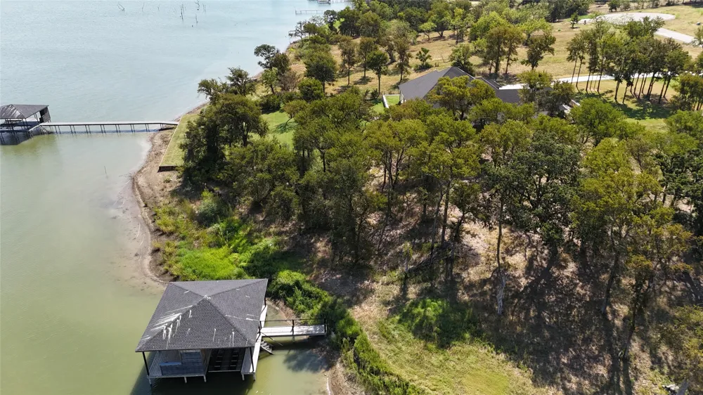 Diamond Point Drive Corsicana, TX 75109