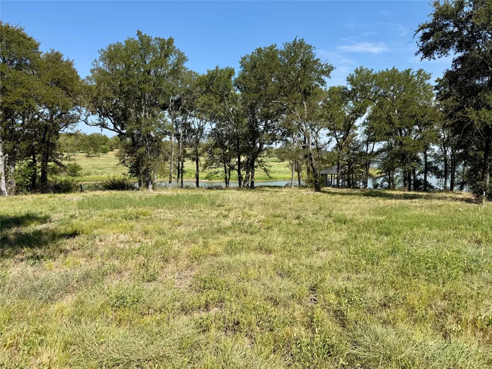 Diamond Point Drive Corsicana, TX 75109