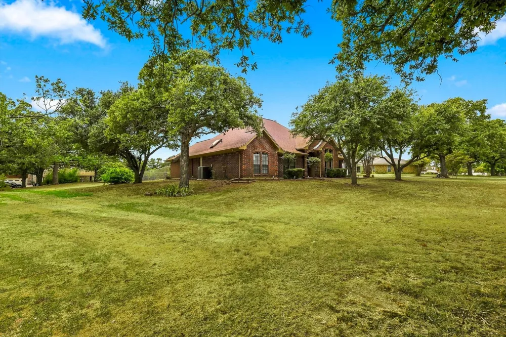 1332 Rolling Acres Drive Argyle, TX 76226