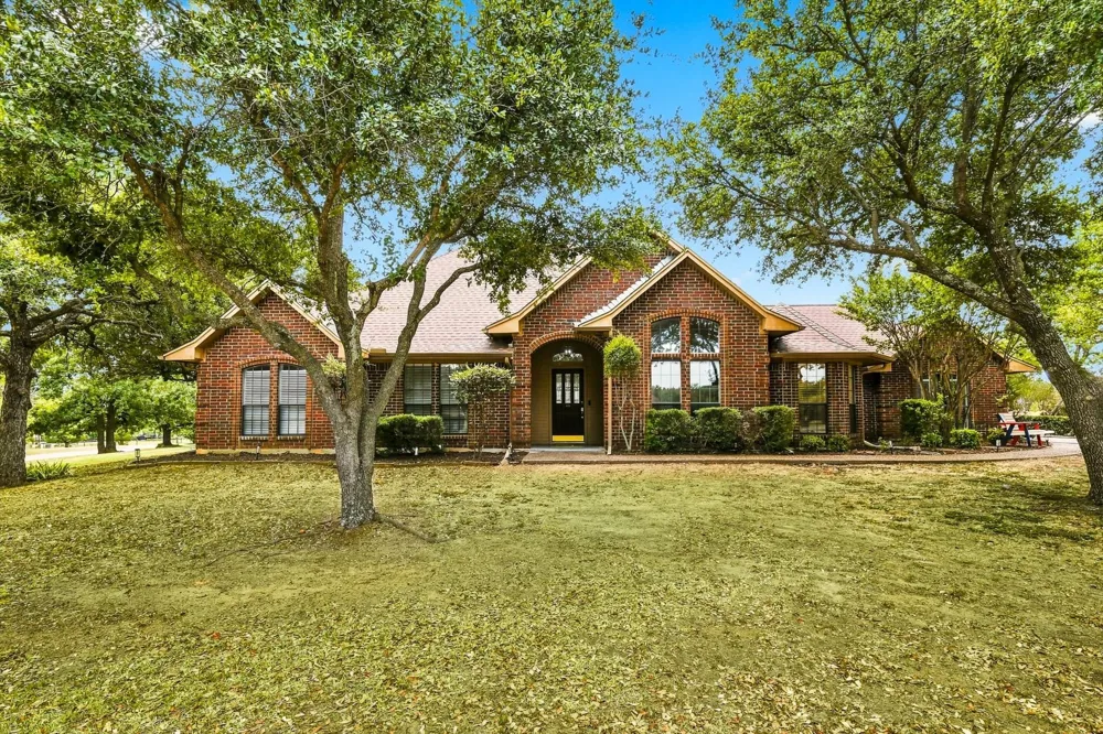 1332 Rolling Acres Drive Argyle, TX 76226