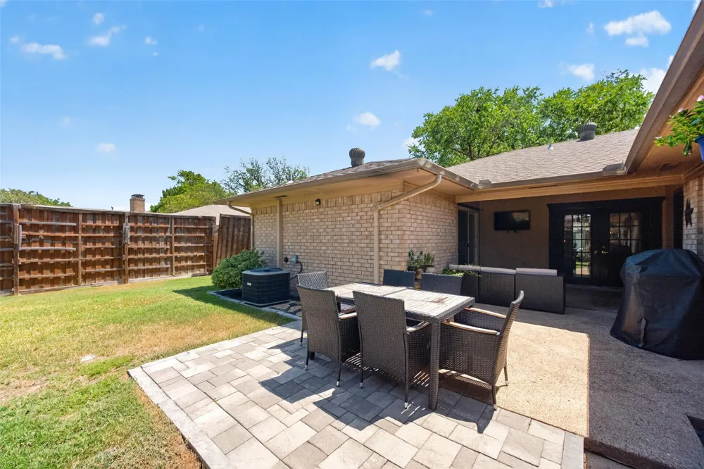 1619 University Drive Richardson, TX 75081