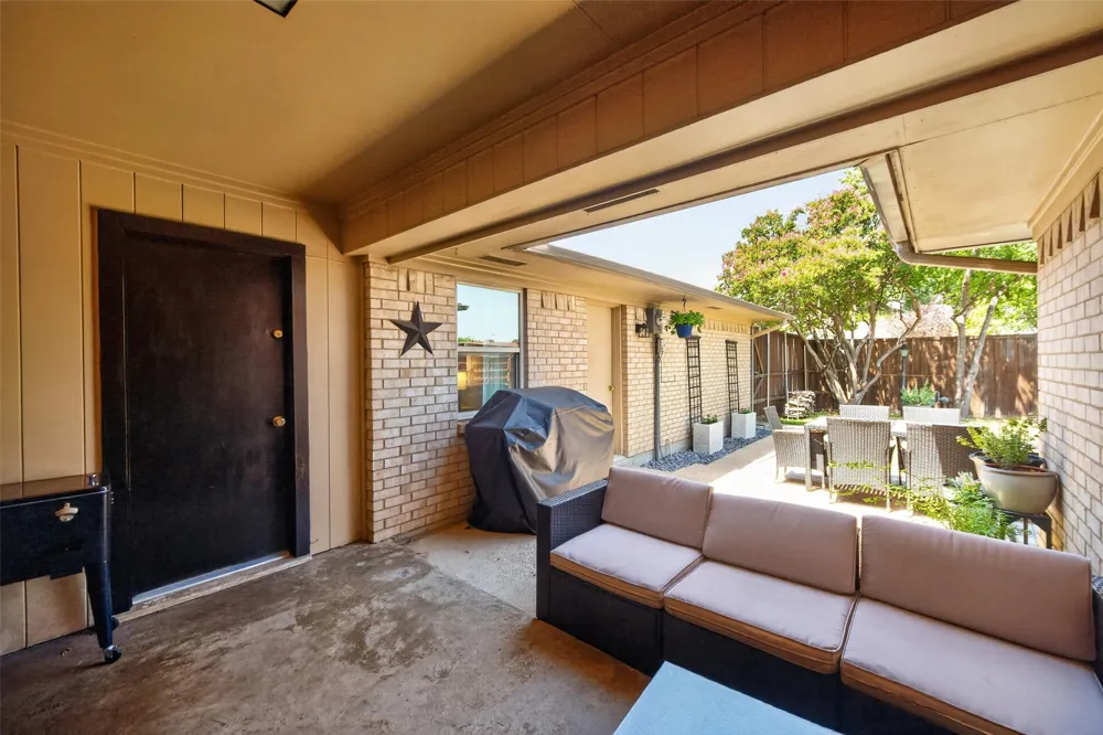 1619 University Drive Richardson, TX 75081