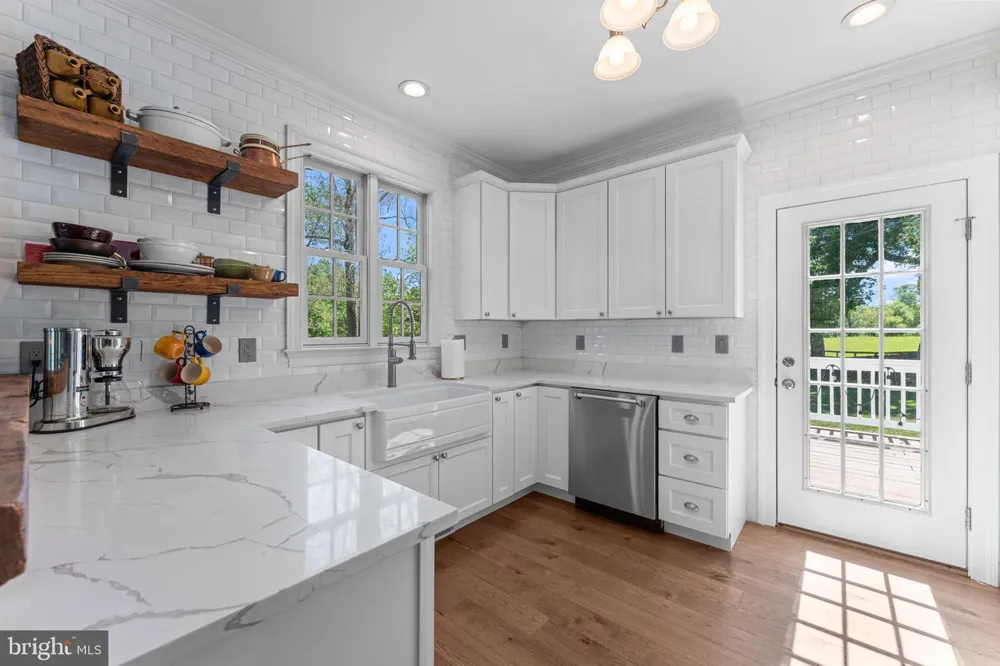 23375 POTTS MILL ROAD Middleburg, VA 20117