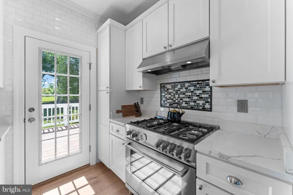 23375 POTTS MILL ROAD Middleburg, VA 20117