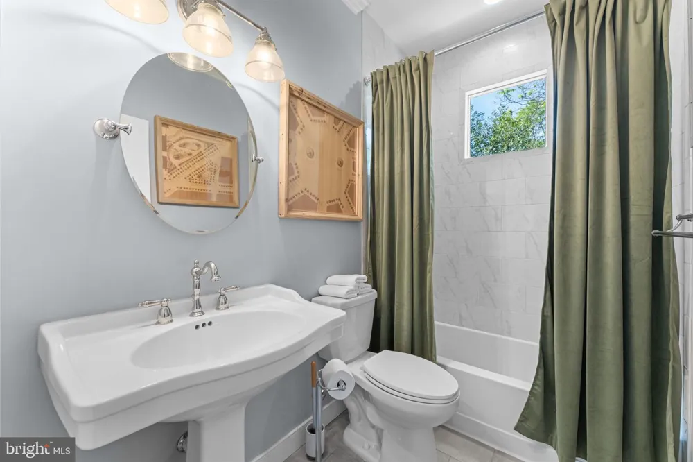 23375 POTTS MILL ROAD Middleburg, VA 20117