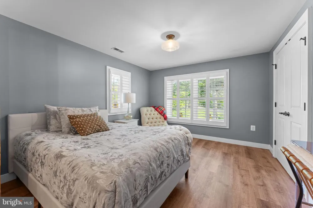 23375 POTTS MILL ROAD Middleburg, VA 20117