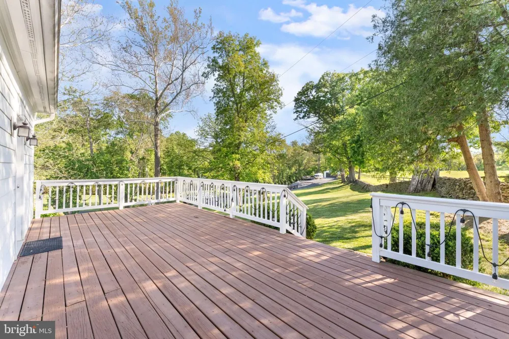 23375 POTTS MILL ROAD Middleburg, VA 20117