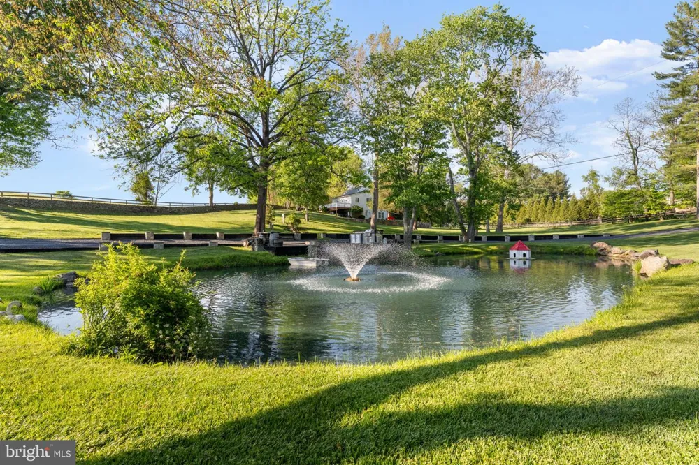 23375 POTTS MILL ROAD Middleburg, VA 20117