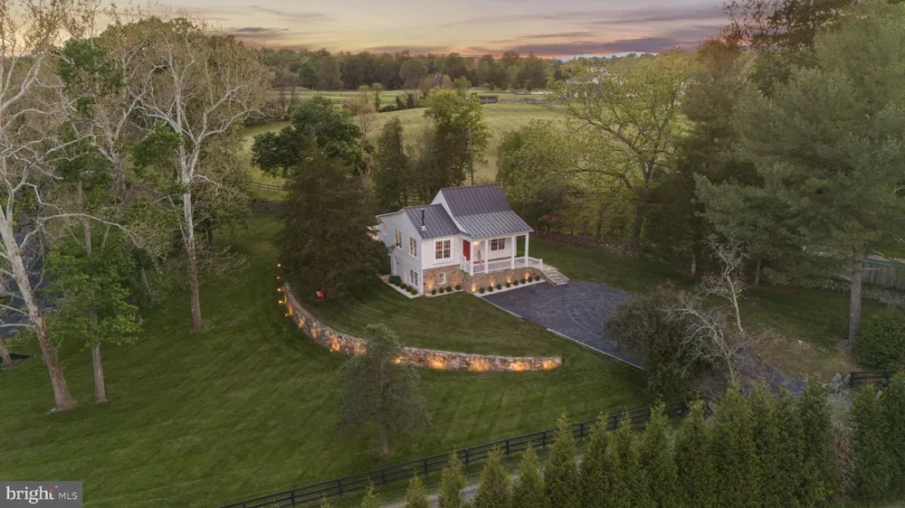 23375 POTTS MILL ROAD Middleburg, VA 20117