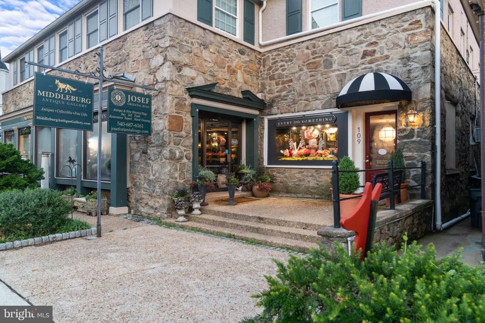 23375 POTTS MILL ROAD Middleburg, VA 20117