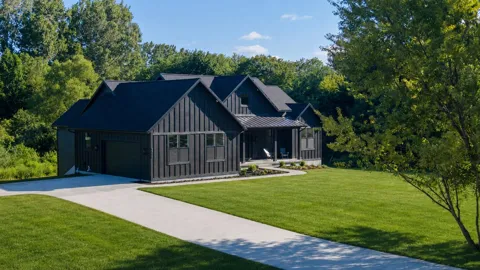 6011 Hidden Creek Trail