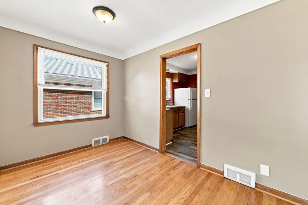 11386 Hemingway Street Redford, MI 48239