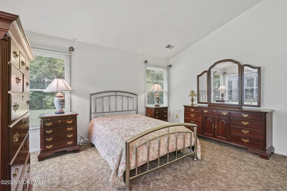 513 Waterford Drive Manchester, NJ 08759