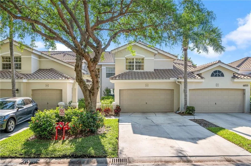 6855 Satinleaf Road S #103 Naples, FL 34109