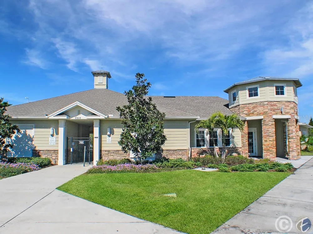 7408 OXFORD GARDEN CIRCLE Apollo Beach, FL 33572