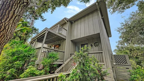 1372 LANDINGS POINT #28
