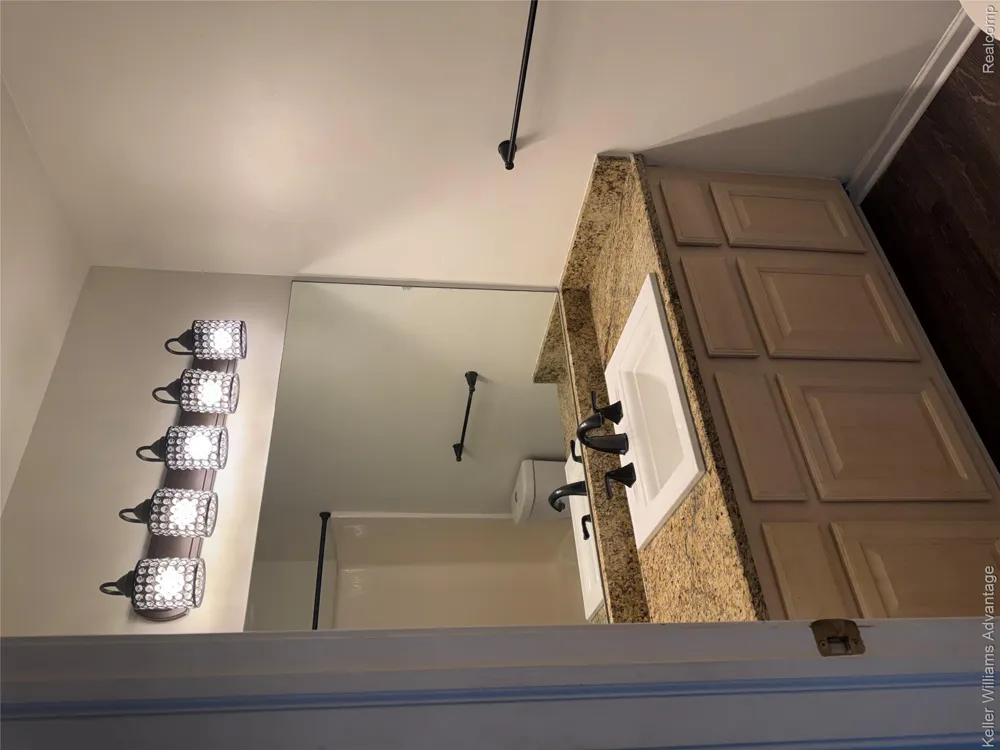 1478 Crimson Way Walled Lake City, MI 48390