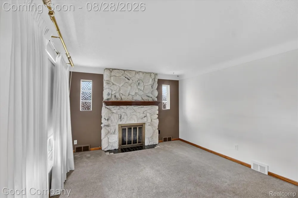 24910 Manhattan Street St Clair Shores City, MI 48080
