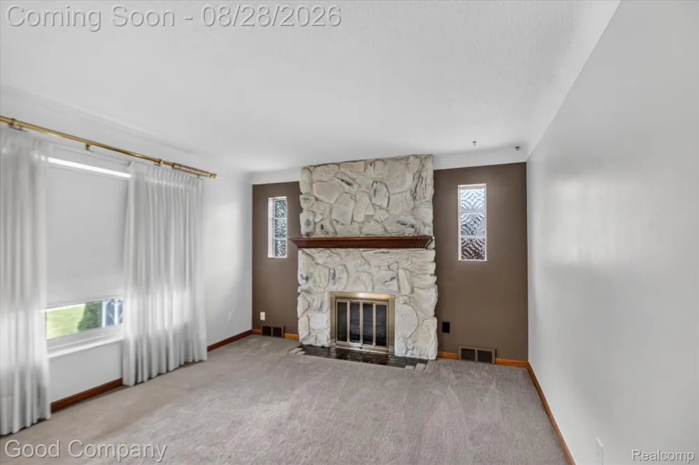 24910 Manhattan Street St Clair Shores City, MI 48080