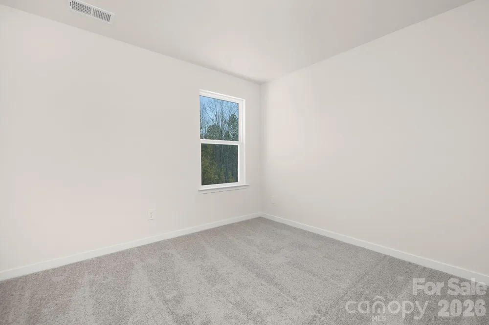 234 Lauren Lane Hendersonville, NC 28792