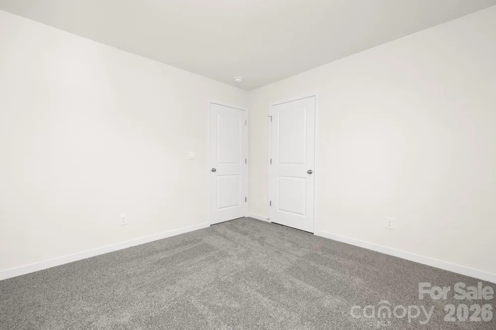 234 Lauren Lane Hendersonville, NC 28792