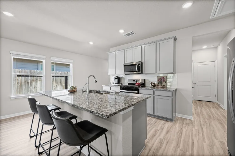 416 View Drive Georgetown, TX 78628