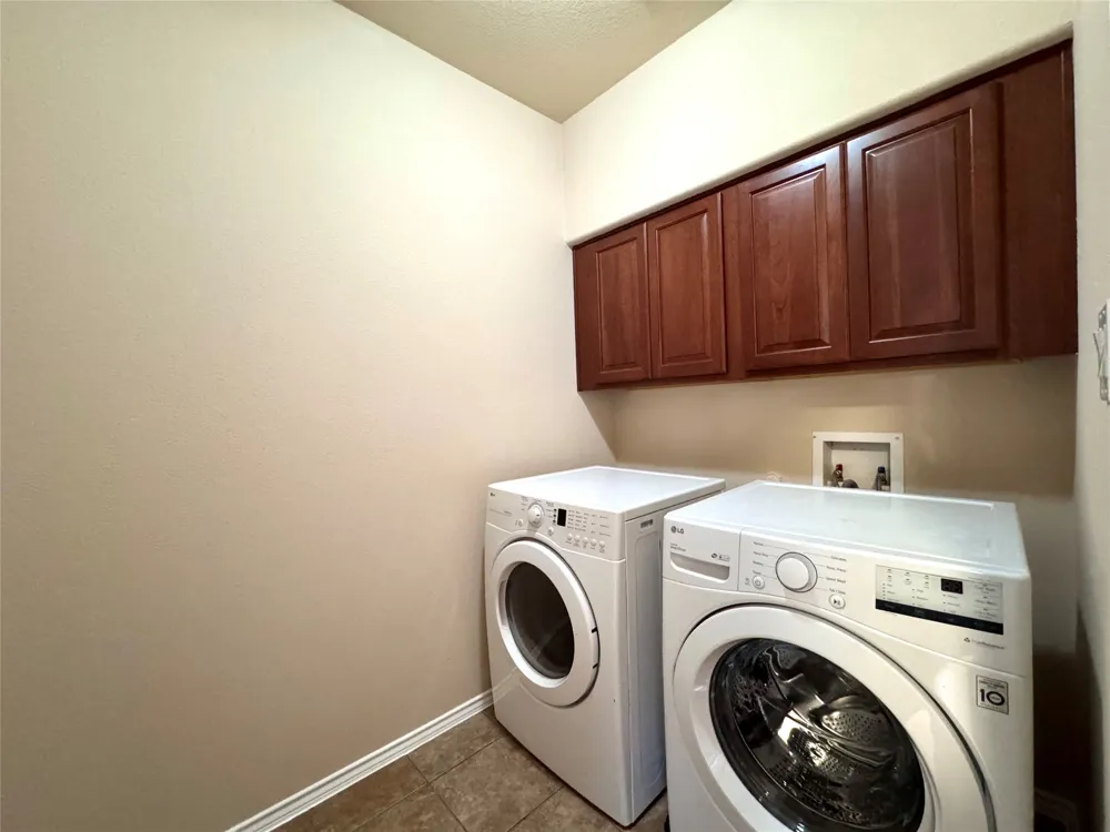 1912 Golden Arrow Avenue Cedar Park, TX 78613
