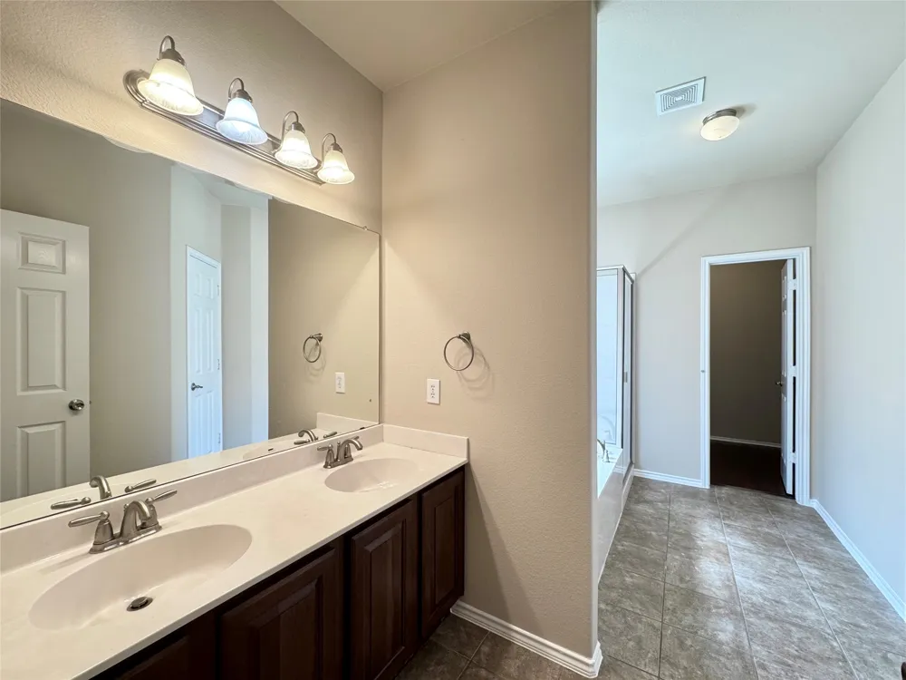 1912 Golden Arrow Avenue Cedar Park, TX 78613