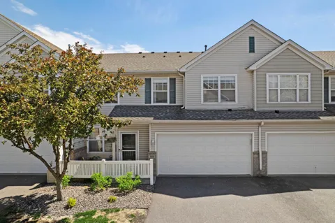9212 Holly Lane