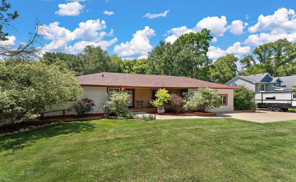 1049 2nd Street Saint Paul Park, MN 55071