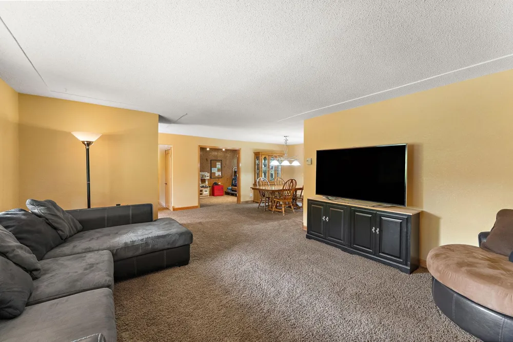 1049 2nd Street Saint Paul Park, MN 55071