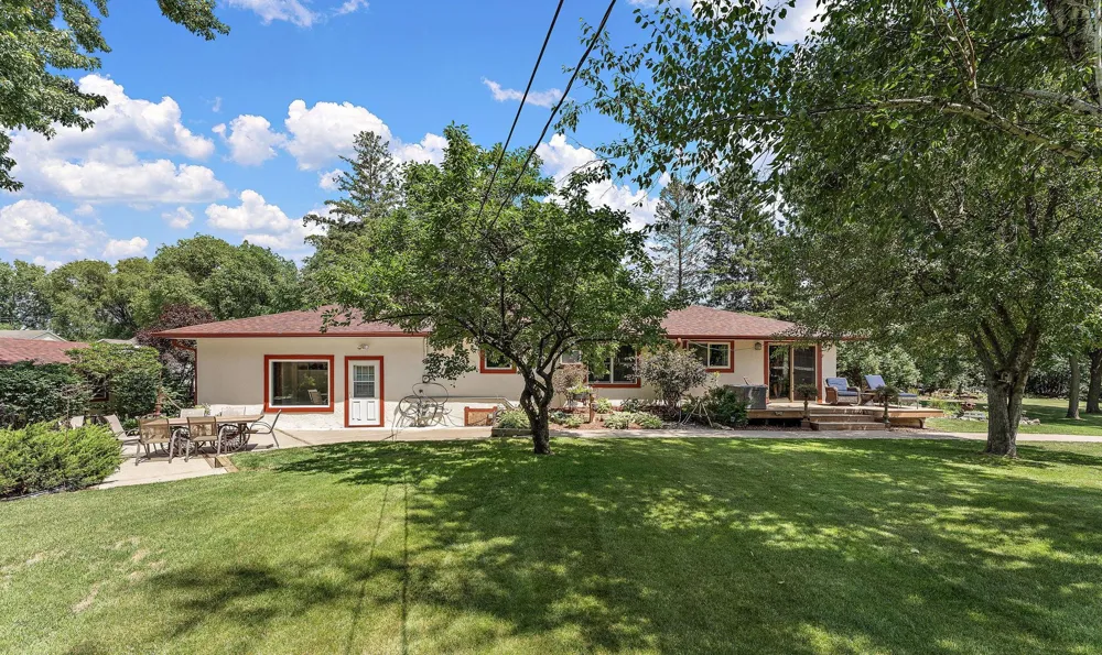 1049 2nd Street Saint Paul Park, MN 55071