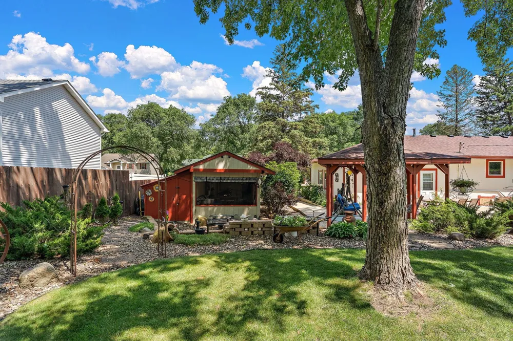 1049 2nd Street Saint Paul Park, MN 55071