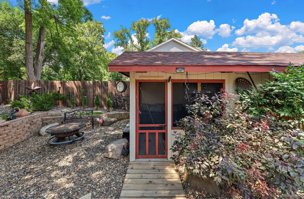 1049 2nd Street Saint Paul Park, MN 55071