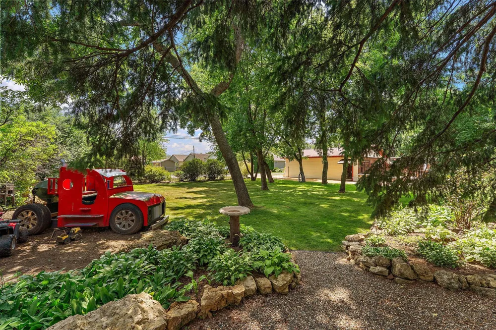 1049 2nd Street Saint Paul Park, MN 55071