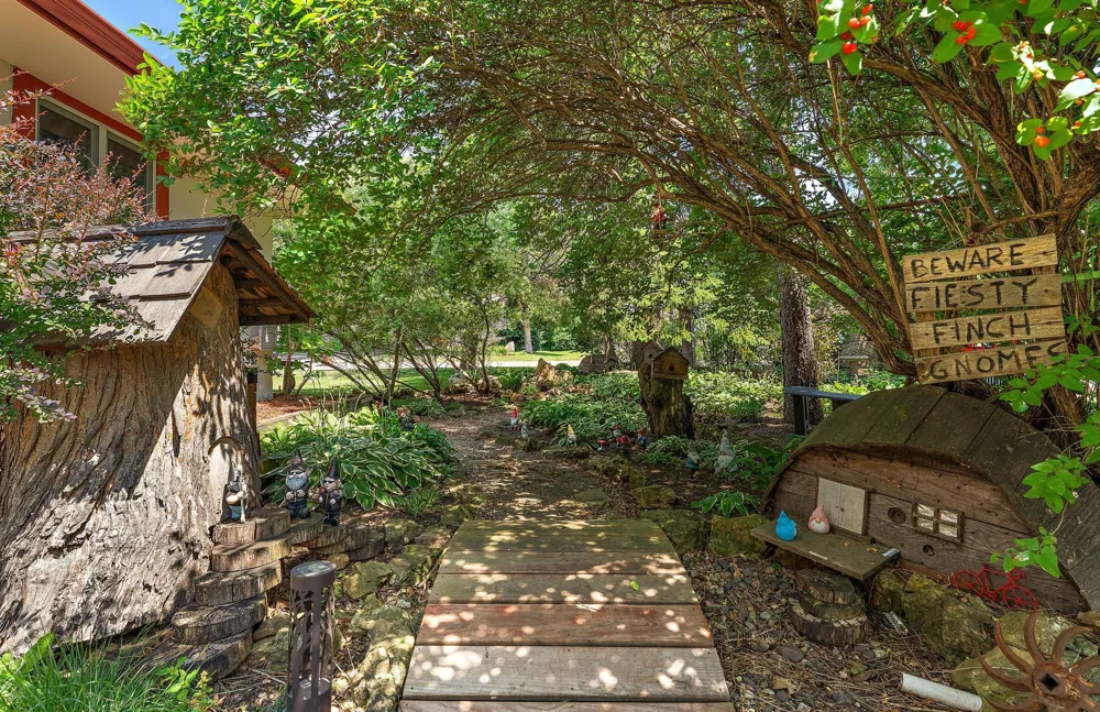 1049 2nd Street Saint Paul Park, MN 55071
