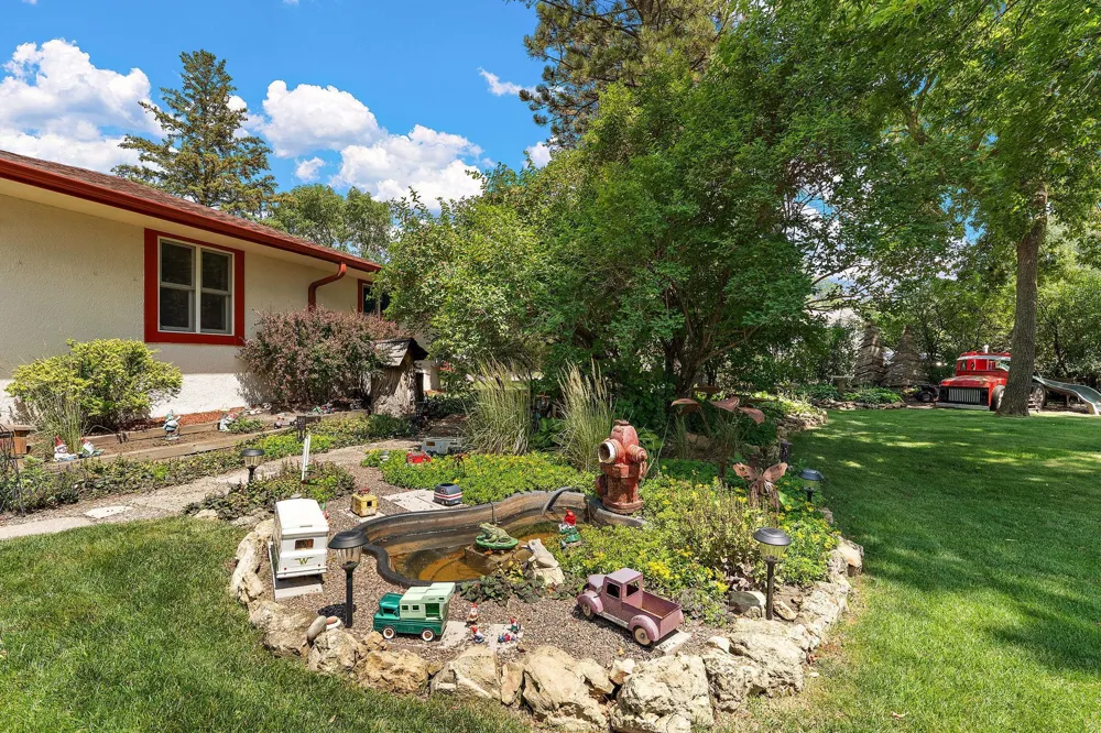 1049 2nd Street Saint Paul Park, MN 55071