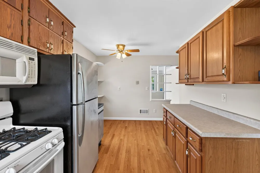 457 18th Avenue South Saint Paul, MN 55075