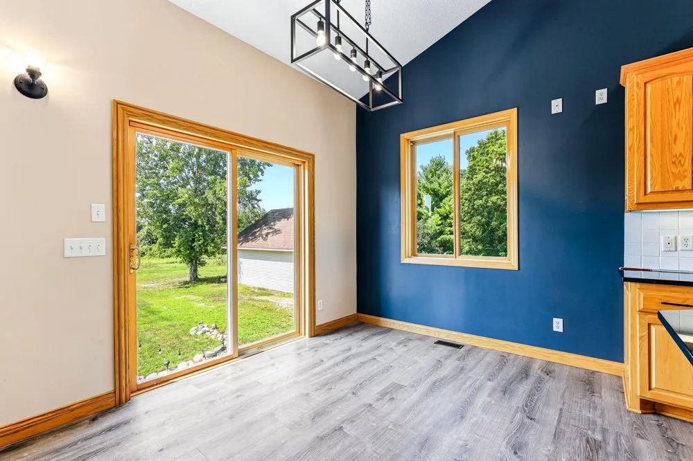 20366 150th Street NW Elk River, MN 55330