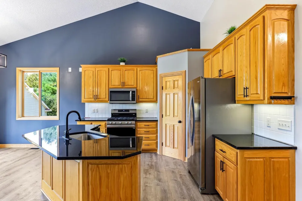 20366 150th Street NW Elk River, MN 55330