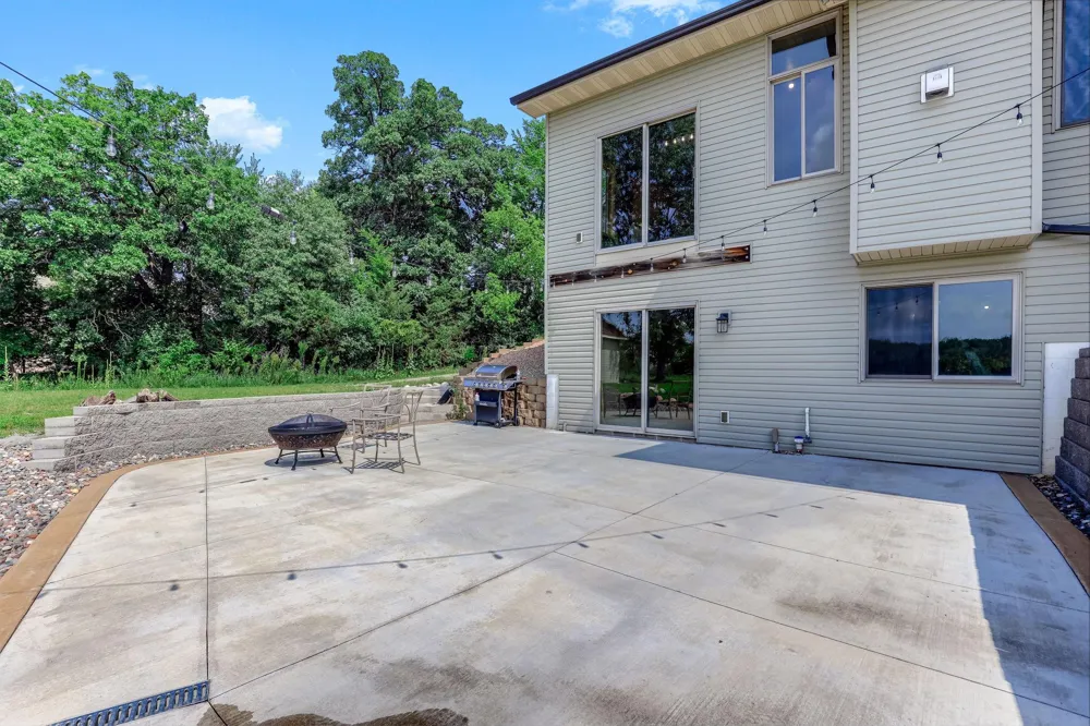 20366 150th Street NW Elk River, MN 55330
