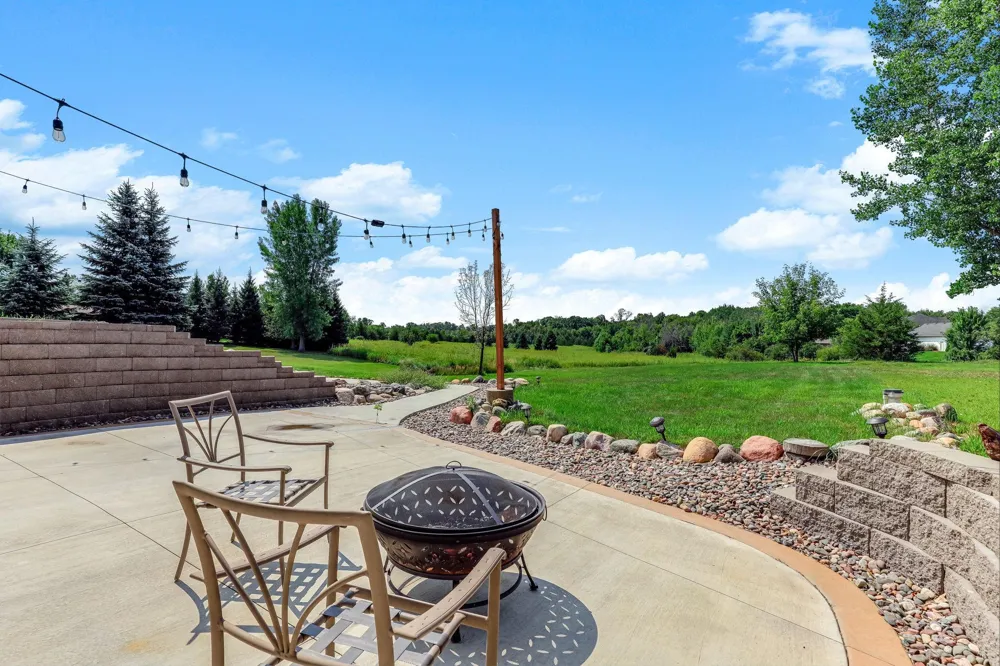 20366 150th Street NW Elk River, MN 55330