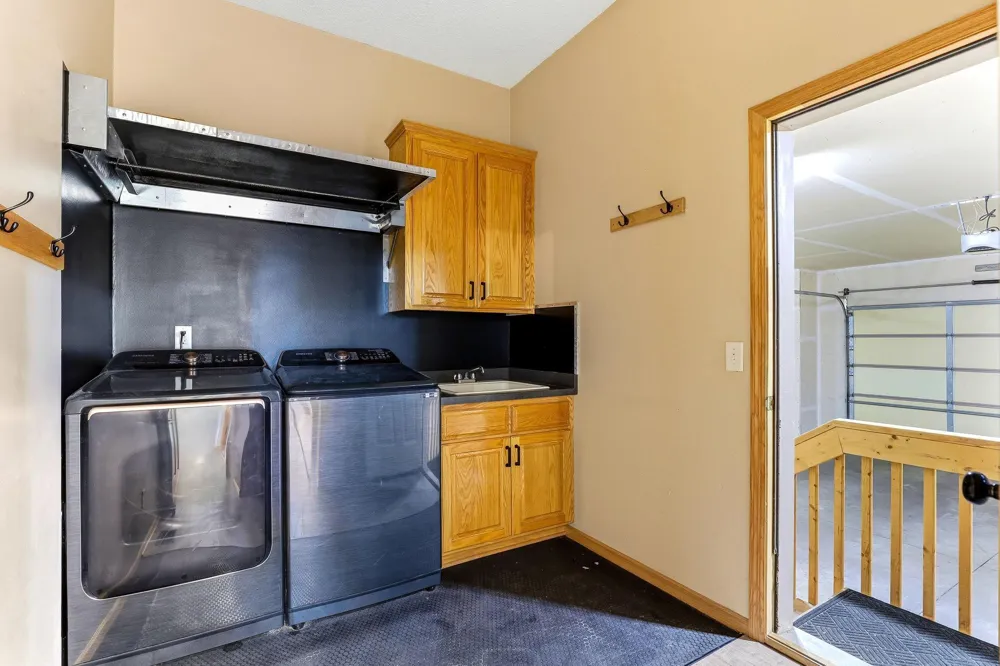 20366 150th Street NW Elk River, MN 55330