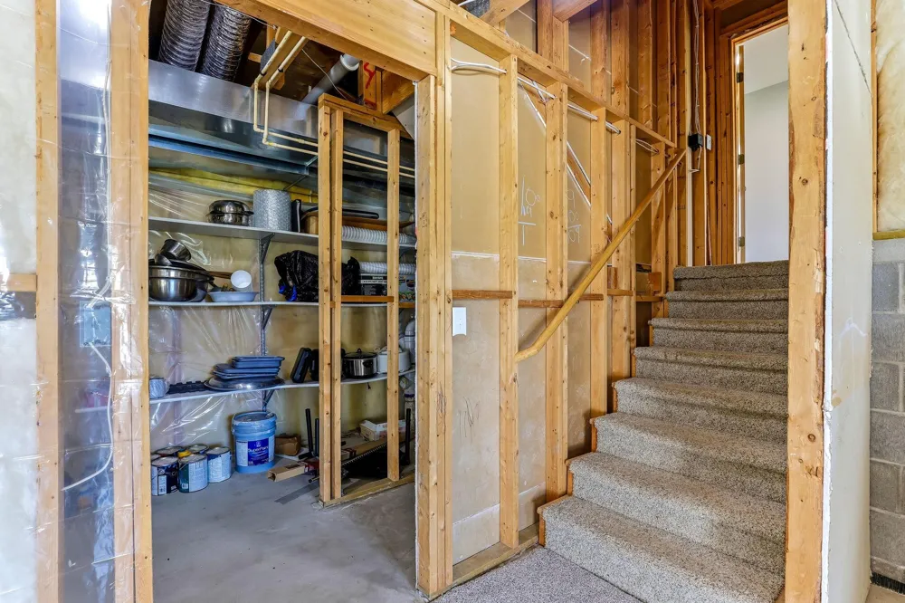 20366 150th Street NW Elk River, MN 55330