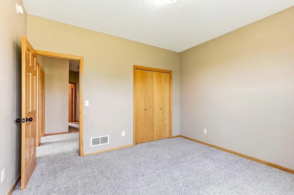 20366 150th Street NW Elk River, MN 55330