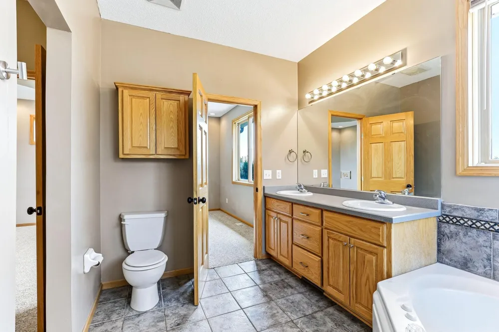 20366 150th Street NW Elk River, MN 55330